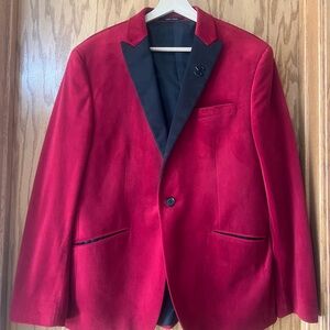 BarIII Elegant Red Blazer with Black Lapel